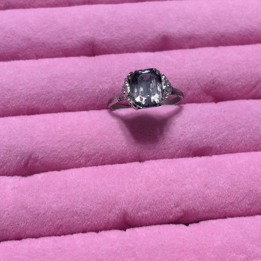 Vintage sterling silver purple glass ring size 7